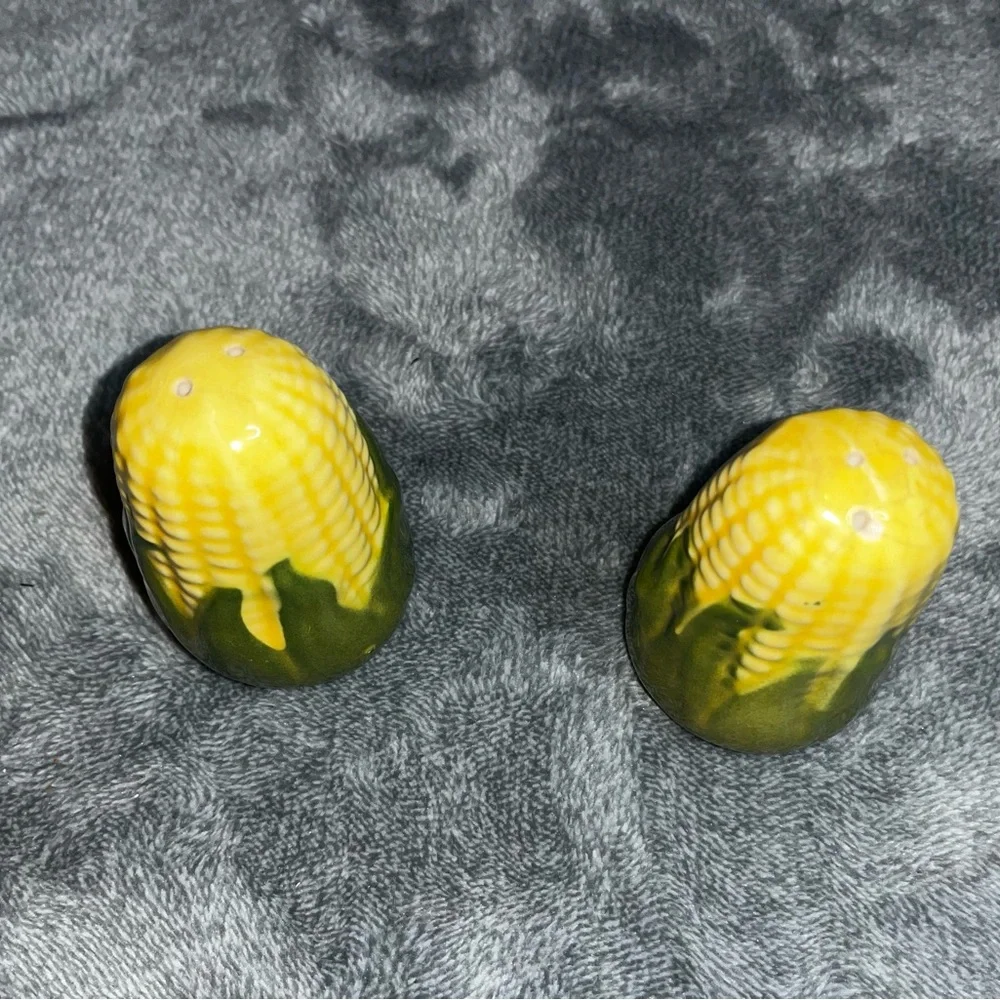 Vintage Shawnee Pottery Corn King Salt And Pepper Shakers